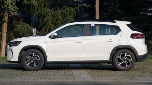 雪鐵龍C3-XR對比柯米克,誰更強?答案可能早就有了 雪鐵龍C3-XR對比柯米克,誰更強?答案可能早就有了