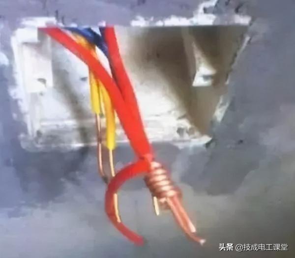 別再被騙了！這才是正規的電線接頭解法