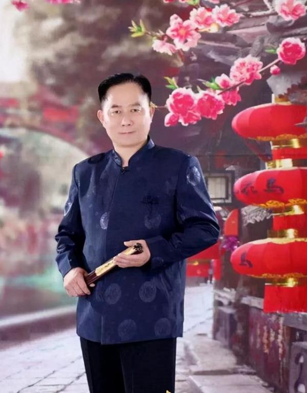 當代詩人章清志作品賞析《中秋夜》