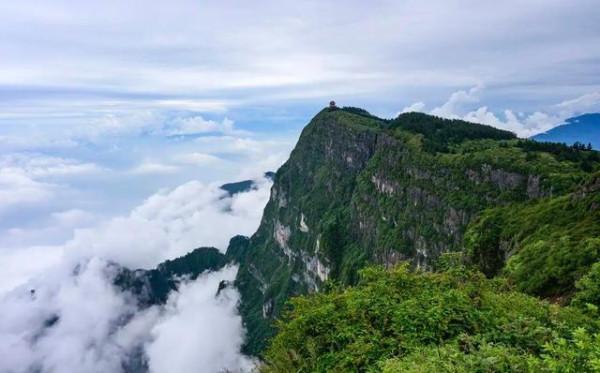 一生必去中華八大名山，風光比三山五嶽更漂亮：你去過哪些名山