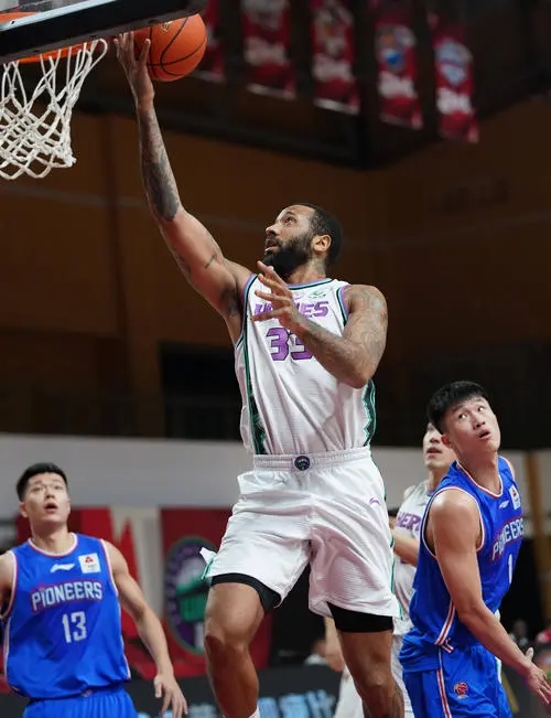 CBA公佈最新外援註冊名單！新增山東雙外援，仍無瓊斯、蘭茲博格