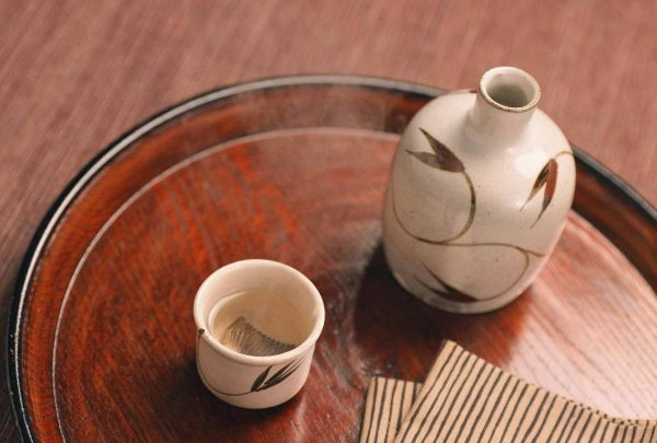 去四川旅遊，當地人強推的4款“地道酒”，沒五糧液，行家往回帶