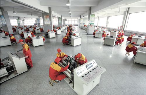 從藍翔走出的他們 從藍翔走出的他們