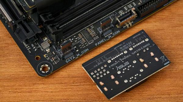 華碩ROG STRIX Z690-I GAMING WIFI主機板圖賞：12代的小鋼炮來了