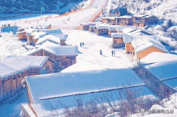 317線上第一座雪山,藏有4.9萬平方米戲雪樂園,是四川版東北雪鄉 317線上第一座雪山,藏有4.9萬平方米戲雪樂園,是四川版東北雪鄉