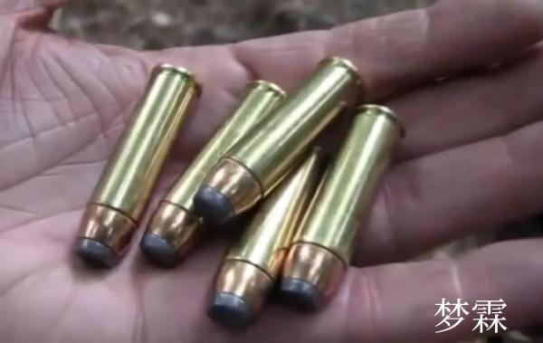 世界上威力最大的轉輪手槍“掌中炮”:美國M500左輪手槍