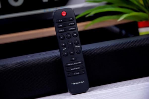 入手5.1.2全景聲迴音壁套裝，通吃電影遊戲，無線也能有好音質