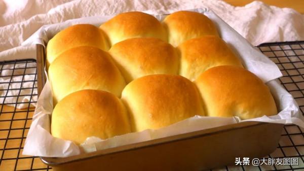 如棉花般柔軟,軟到讓人不知所措的糖心小麵包,撕開之後饞哭 如棉花般柔軟,軟到讓人不知所措的糖心小麵包,撕開之後饞哭