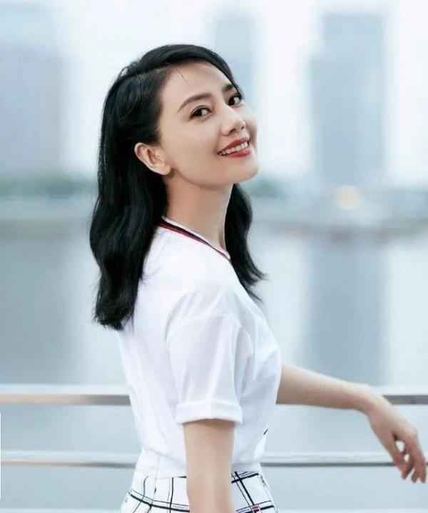 國民女神高圓圓｜秦霄賢女神｜溫文爾雅，不染世俗