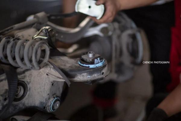 賓士E後橋的一次徹徹底底的整備過程