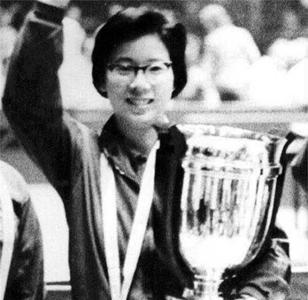 我國已經去世的11名乒壇世界冠軍的名字與主要業績介紹