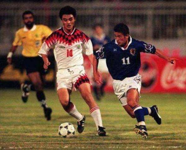 “國足苦主”三浦知良：54歲體脂率堪比C羅，結婚28年仍在奔跑