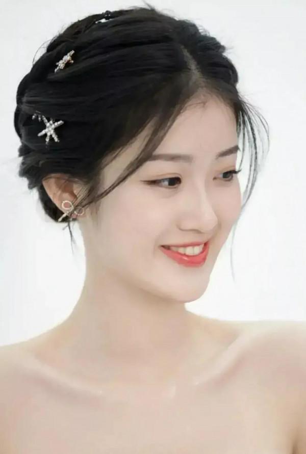 神州文旅萬里行／旅程美人：&OpenCurlyDoubleQuote;賽貴妃&rdquo;麗人500佳（306至31o）