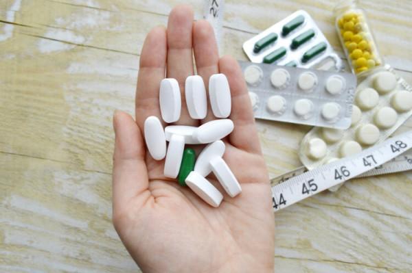 去痛片、布洛芬、對乙醯氨基酚片，鎮痛哪個更好？聽聽醫生怎麼說