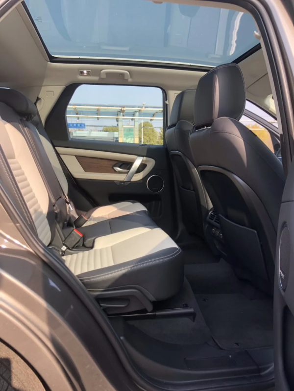 探店丨吃得苦中苦,方能開路虎,優惠十萬的發現運動值得買嗎? 探店丨吃得苦中苦,方能開路虎,優惠十萬的發現運動值得買嗎?