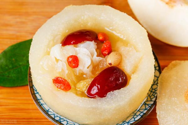 愛吃梨的朋友請注意:秋天吃梨正當時,但三類人要少吃 愛吃梨的朋友請注意:秋天吃梨正當時,但三類人要少吃