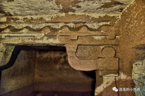 尋古蹟的蓮蓮:神秘洞穴 | 古郪國消逝後的郪江崖墓群 尋古蹟的蓮蓮:神秘洞穴 | 古郪國消逝後的郪江崖墓群