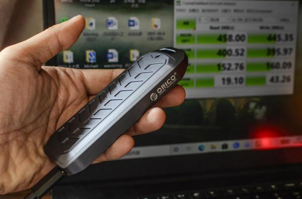 疾速讀寫、只需一瞬：ORICO USB4.0 NVMe行動硬碟盒