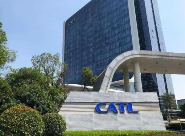 熱點資訊 | 阿里雲被工信部暫停合作6個月、小米 12 效能首秀......