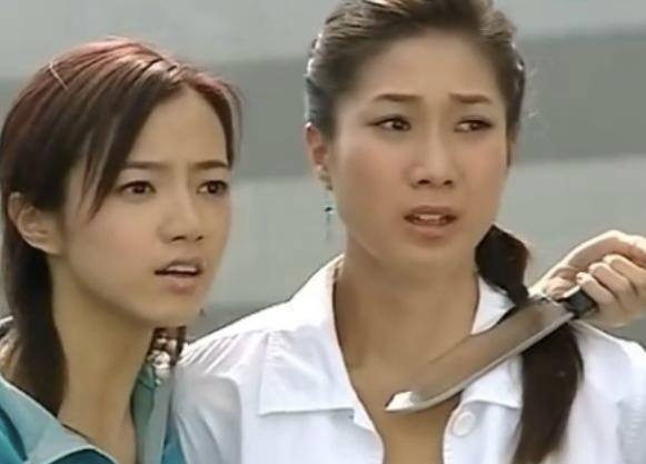 恭喜!TVB離巢夫婦合體慶祝結婚十週年,小十歲妻子露背禮服出鏡 恭喜!TVB離巢夫婦合體慶祝結婚十週年,小十歲妻子露背禮服出鏡