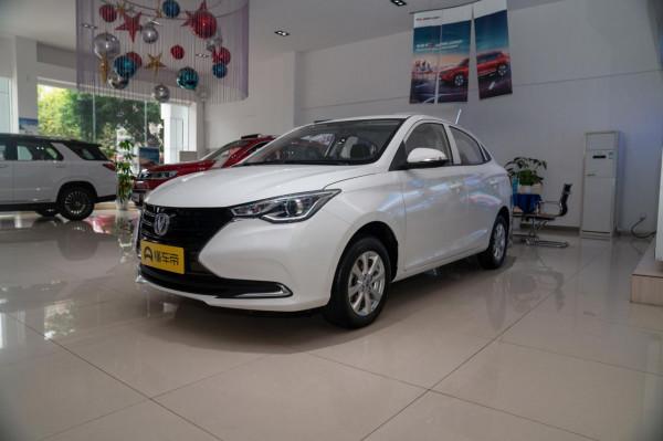 6萬左右考慮家轎，長安悅翔適合入手嗎？