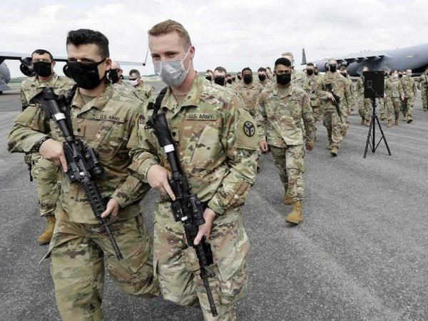 當著布林肯的面，王毅外長對美國提出三個要求，停止說一套做一套