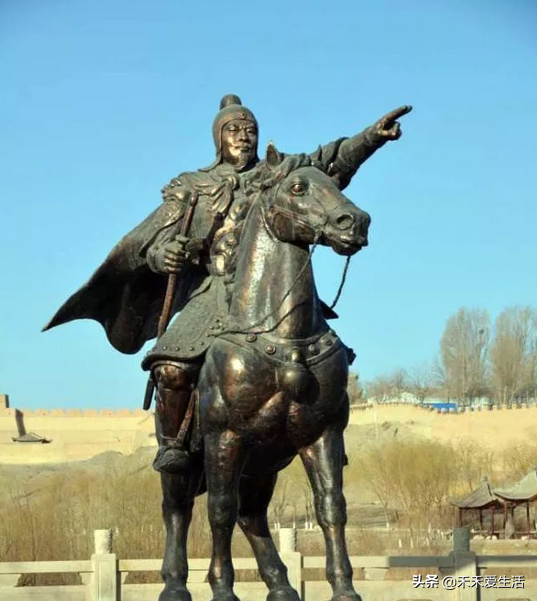 元末明初的動亂年間——正史與評書中的第一猛將分別是誰？