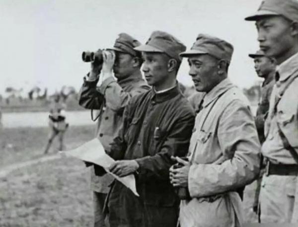 挺進大別山的過程中，劉鄧大軍為何會損失過半？