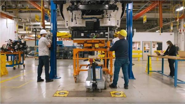 通用推出三款電動機，為電動車提供動力，效能增加25%