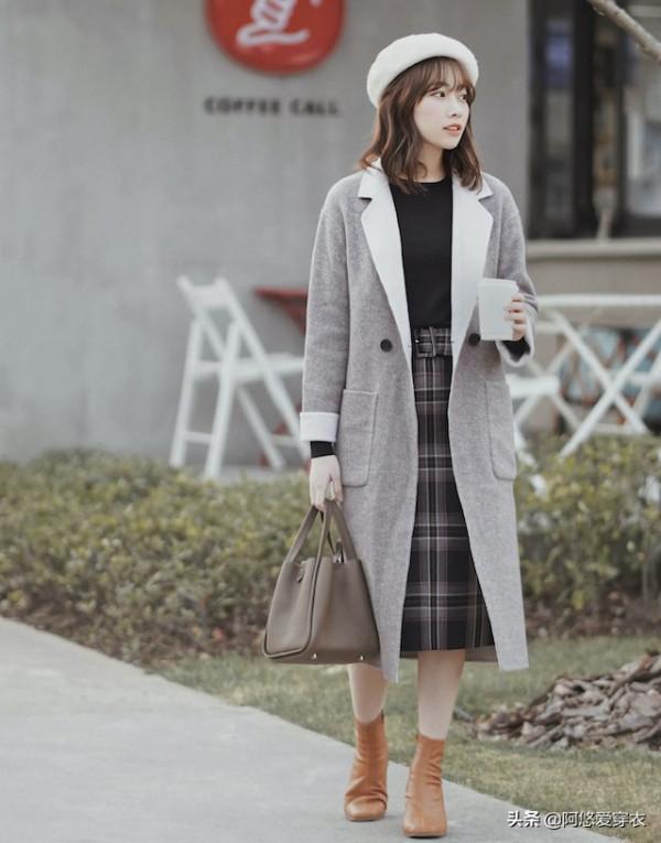 今年建議你穿“大衣+呢子裙”,提氣質又顯高階,輕鬆打造秋冬美 今年建議你穿“大衣+呢子裙”,提氣質又顯高階,輕鬆打造秋冬美