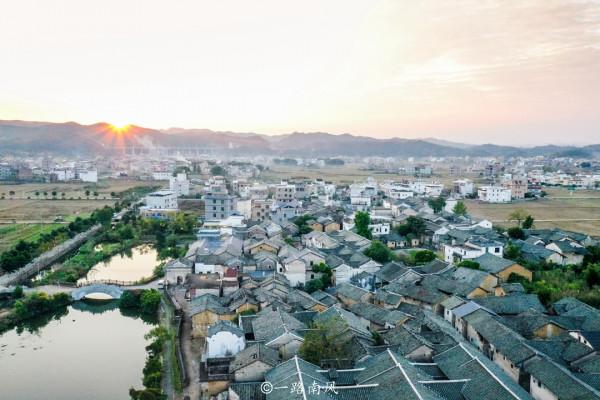 到廣東河源旅行,發現中國最大的四角樓建築群,太壯觀了 到廣東河源旅行,發現中國最大的四角樓建築群,太壯觀了
