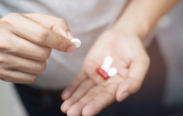 長期吃恩替卡韋的乙肝患者，身體會有什麼影響？吃多久可以停藥？