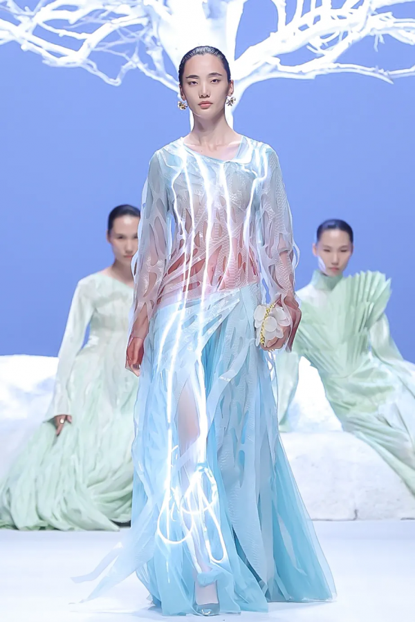 評論 | 中國國際時裝週，能給北京文化消費市場帶來什麼？