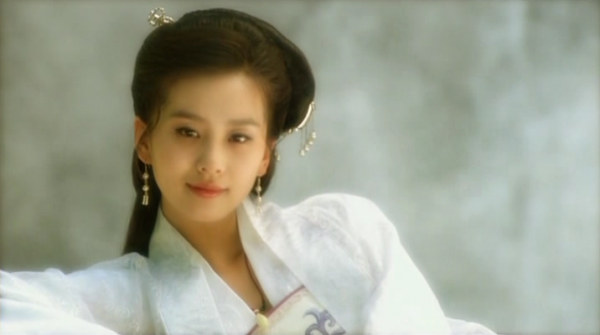 從最美公孫綠萼，到《枕上書》女君橘諾，41歲的她也演上長輩了