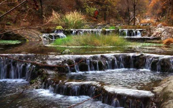 河南一景區走紅，景區內百峰競秀，怪石林立，深受遊客的喜愛
