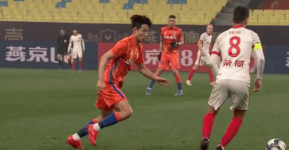 足協盃-賈德松世界波,泰山1-0海港第7次捧杯,成就雙冠王偉業 足協盃-賈德松世界波,泰山1-0海港第7次捧杯,成就雙冠王偉業