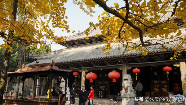 江淮著名的千年古剎 位於國家歷史文化名城 是安徽最美銀杏觀賞地 江淮著名的千年古剎 位於國家歷史文化名城 是安徽最美銀杏觀賞地