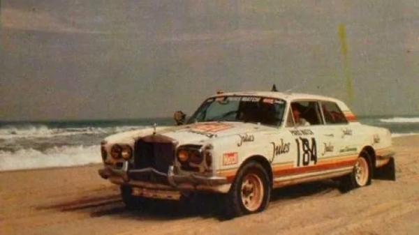 陸巡四驅+雪佛蘭發動機,我從來沒見過這樣的勞斯萊斯 陸巡四驅+雪佛蘭發動機,我從來沒見過這樣的勞斯萊斯