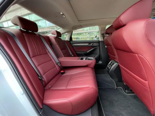 新雅閣有哪些變化?從諾基亞到蘋果的飛躍! 新雅閣有哪些變化?從諾基亞到蘋果的飛躍!