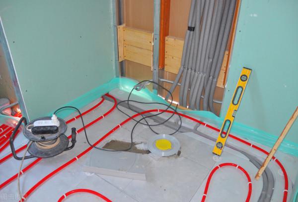 生活有溫度，使用壁掛爐採暖如何節省燃氣？這5個方面不得不注意