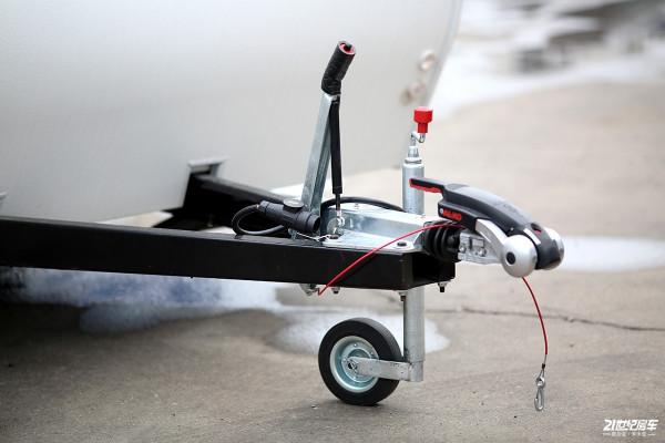 月薪7000就能買的拖掛房車！實拍卓美亞T420Z拖掛房車