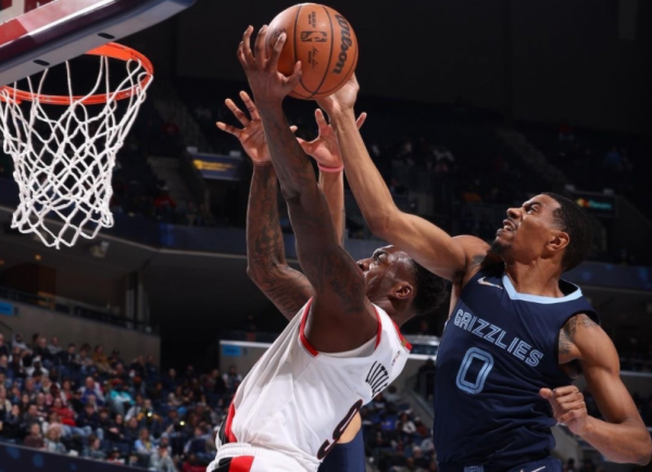 轟28+5記三分，鮑威爾立功！利拉德不再空砍，狄龍37+3想念莫蘭特