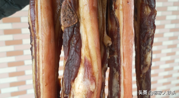 廣式臘肉正宗做法,詳細的五味酒配法,步驟簡單,幹香好吃不油膩 廣式臘肉正宗做法,詳細的五味酒配法,步驟簡單,幹香好吃不油膩