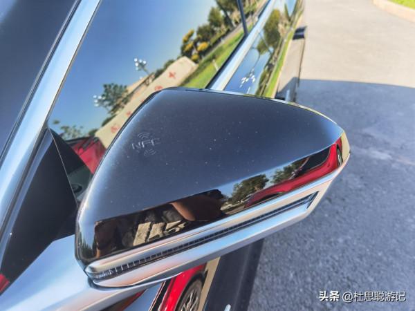 漢EV自駕新疆，吉木薩爾地質公園打卡，河底的網紅景點不要錯過