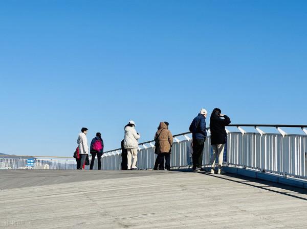 68歲老人哭訴：孩子回來過年，我卻苦不堪言，他們不會回來就好了