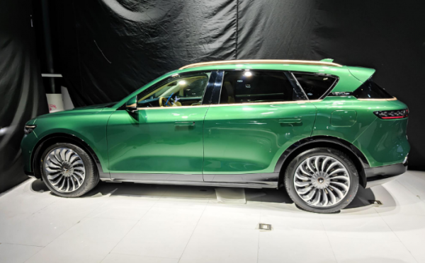 售價31.36萬元起,加速低至4.5s,全面分析嵐圖FREE 售價31.36萬元起,加速低至4.5s,全面分析嵐圖FREE