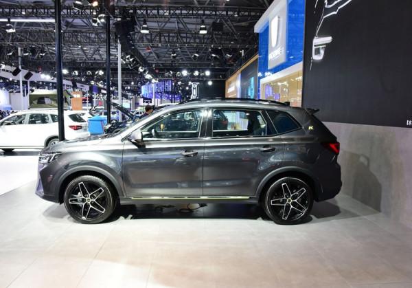 國產重磅“PLUS”車型二選一，榮威RX5 PLUS和傳祺GS4 PLUS誰更強