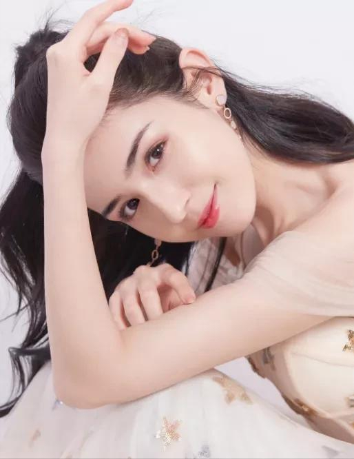 敦煌舞才是最厲害的吧？誰跳敦煌舞誰就可以驚豔四方