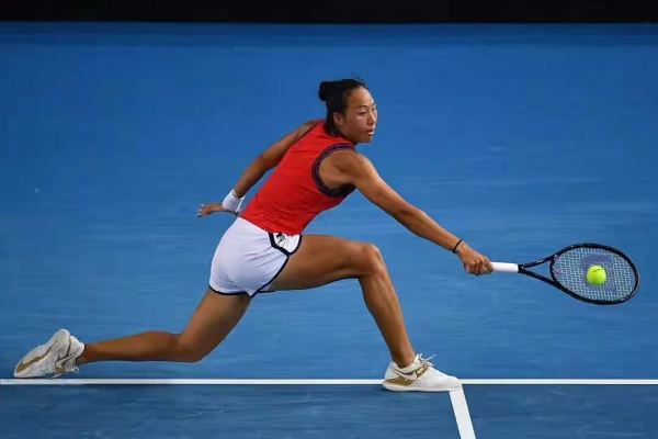 19歲小李娜又贏了！大逆轉+2次搶七+創歷史，曾18勝0負勇奪3連冠