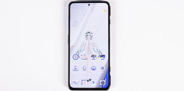 用遊戲手機玩遊戲會變強嗎？黑鯊4S高達限定版體驗